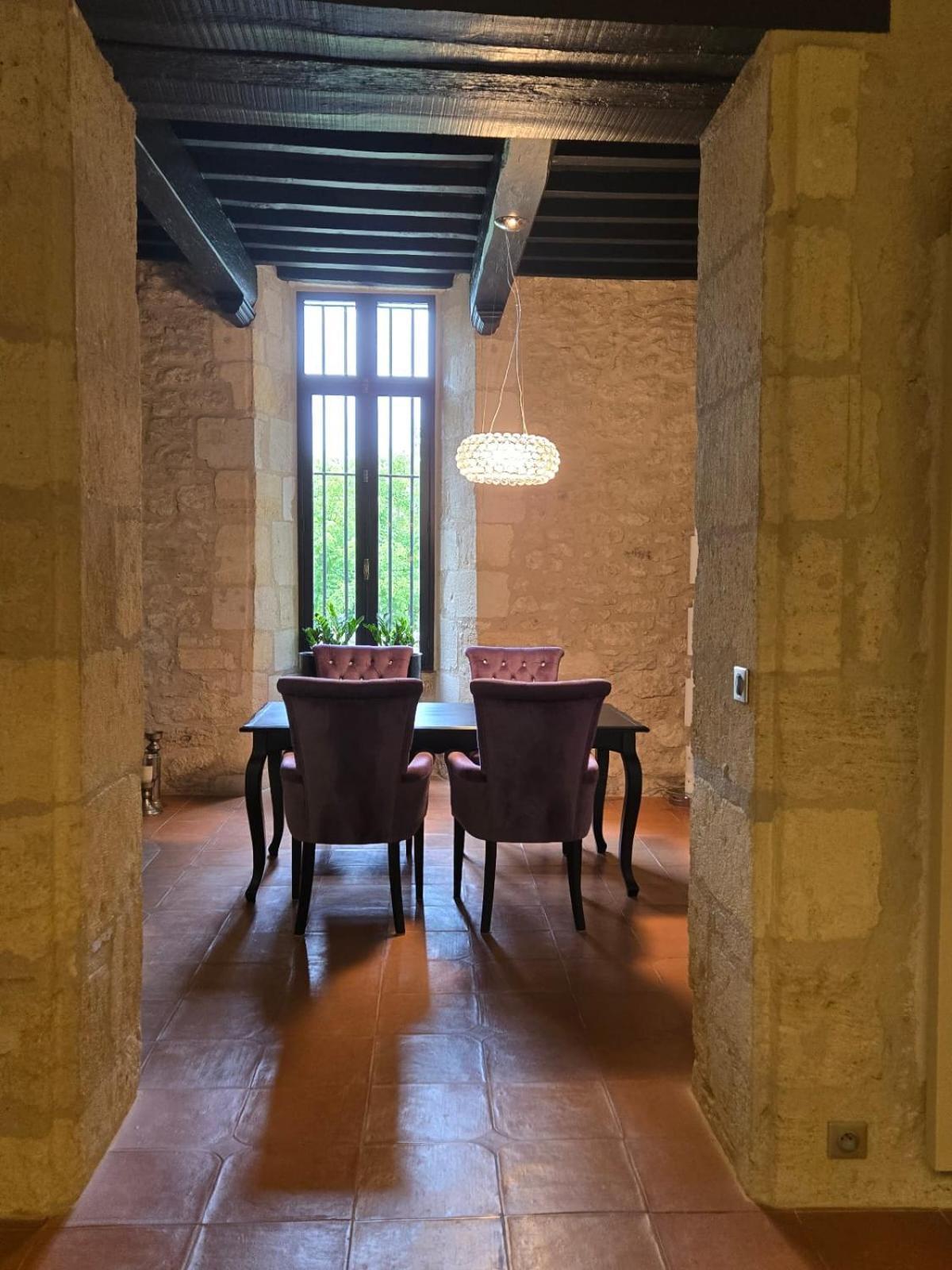 Château De Courtebotte 3*
